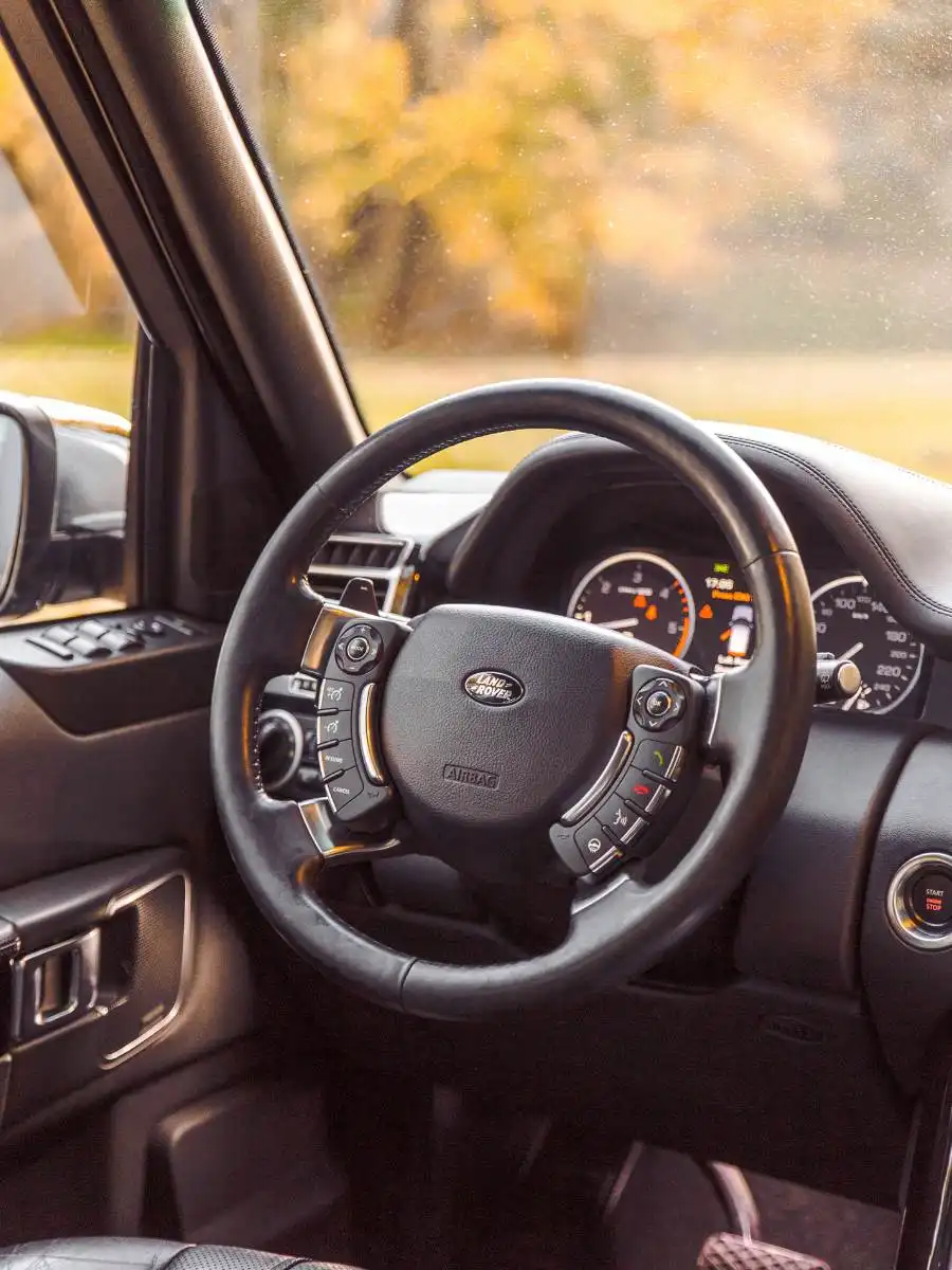 أفضل ورشة صيانة رنج روفر في الرياض - مركز سرعة الفحص الشامل